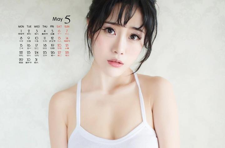 水蜜桃唇蜜叠加技巧