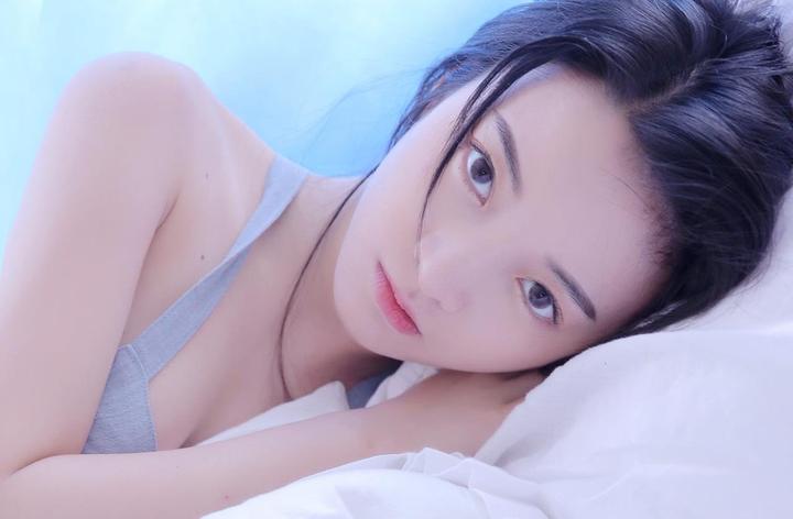 激荡的瑜伽教练